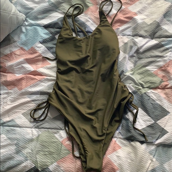 Swimsuit - Picture 1 of 2